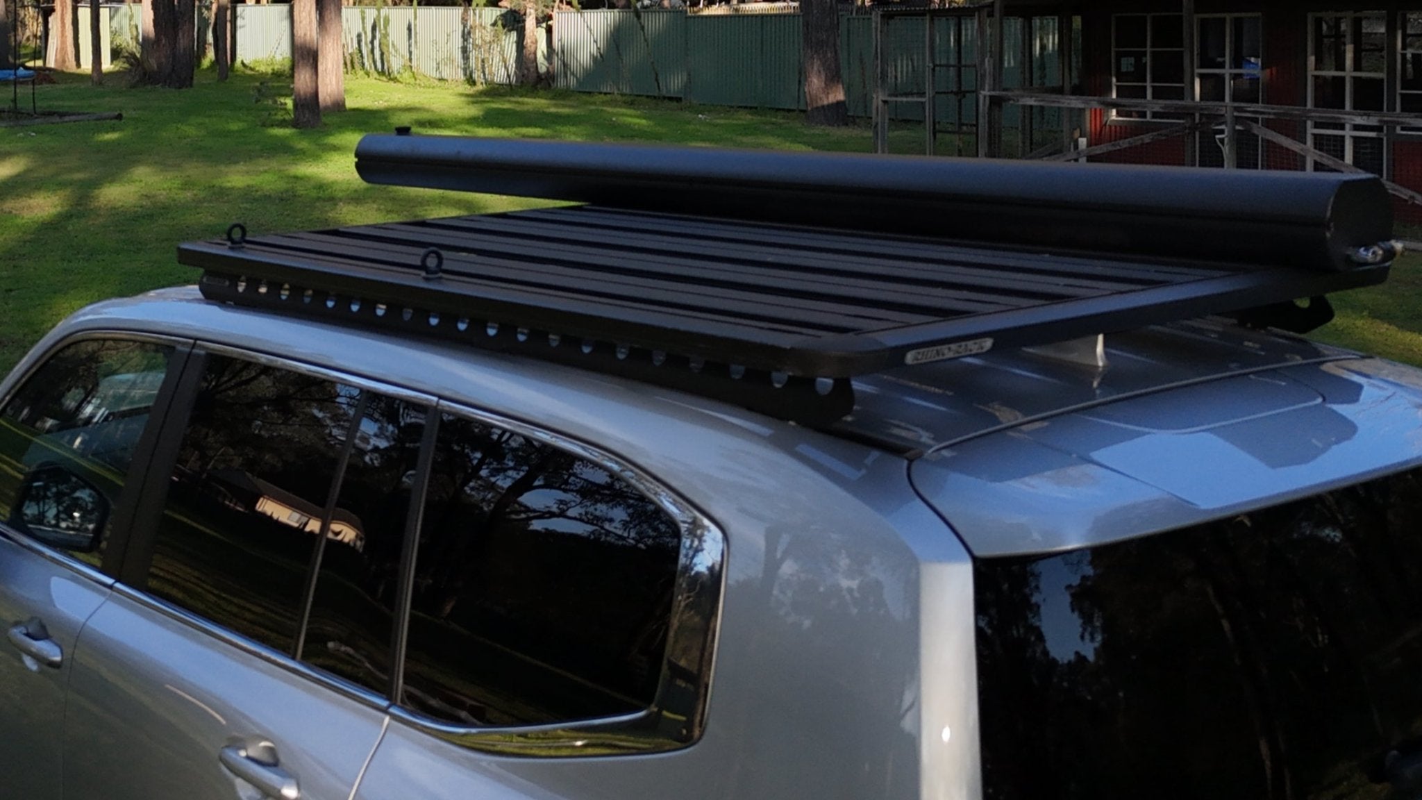Roar4x4 57 Litre 4WD Pressurised Water Tank - Durable Aluminium Storage for Off-Roading